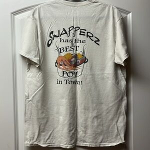 Snapperz - Emeral Isle, NC Beach T-Shirt - Best Pot in Town - Large L